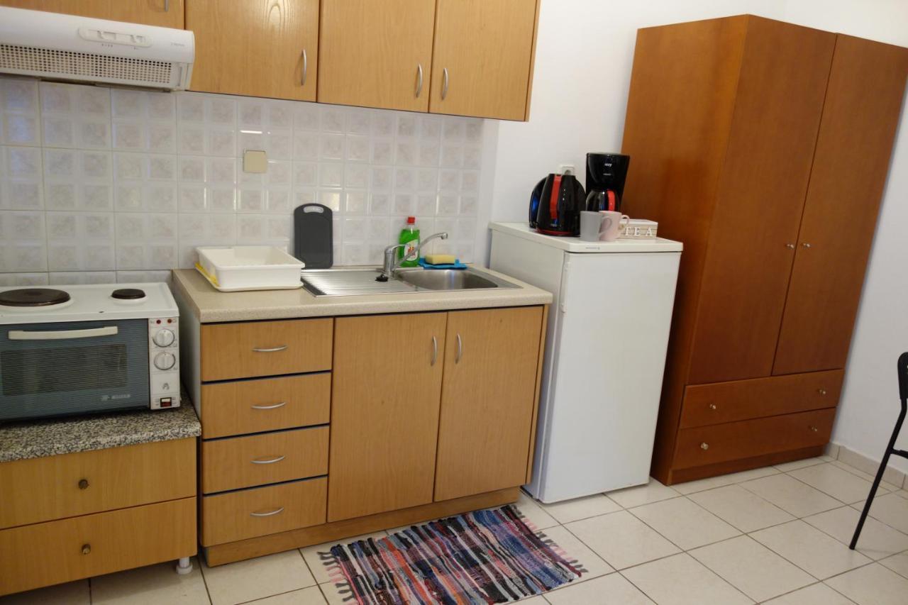 Kiki'S Cosy Apartments Néa Khilí Zewnętrze zdjęcie