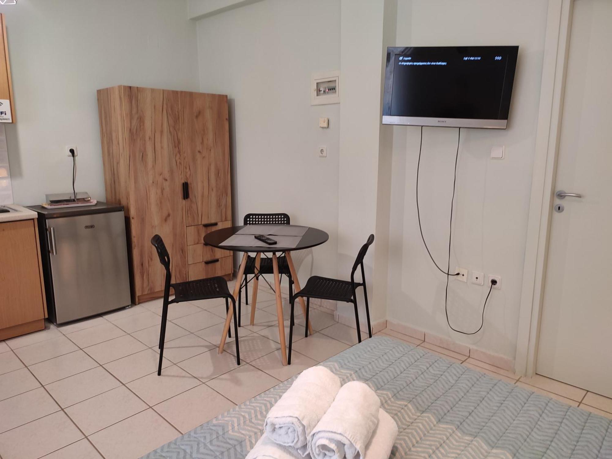 Kiki'S Cosy Apartments Néa Khilí Zewnętrze zdjęcie